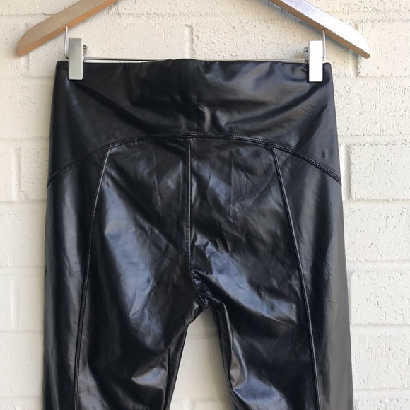 David Lerner Faux Leather Basic Black Leggings - Picture 7 of 8